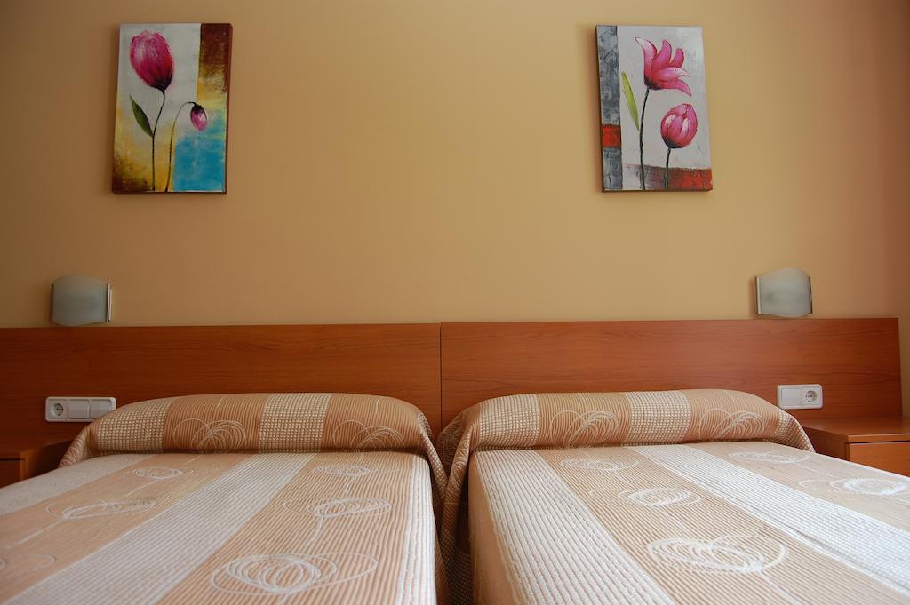 Hostal Cal Siles El Prat de Llobregat Oda fotoğraf