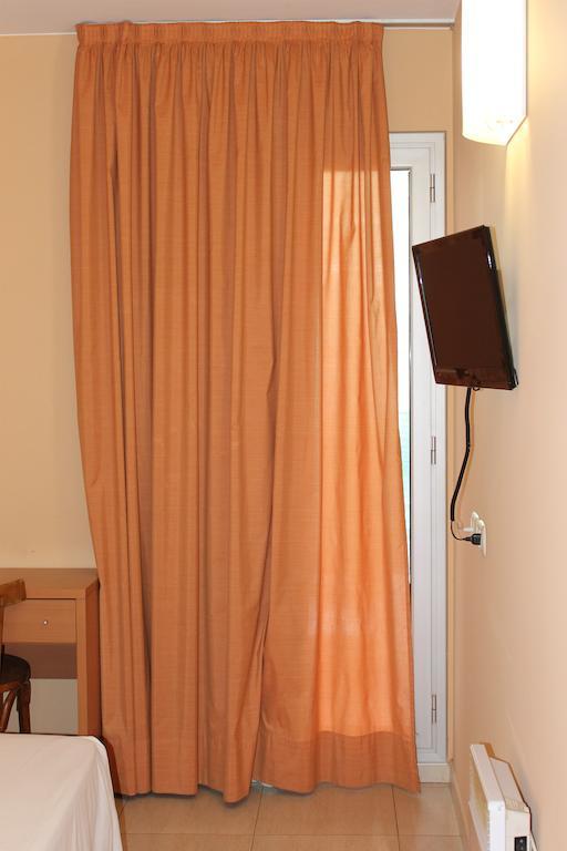 Hostal Cal Siles El Prat de Llobregat Oda fotoğraf