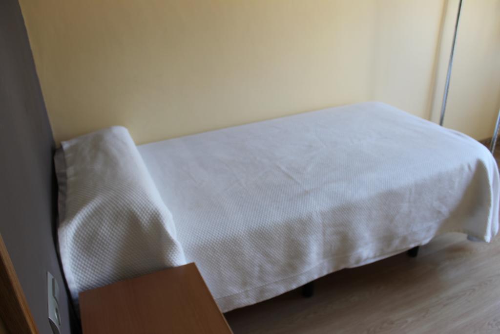 Hostal Cal Siles El Prat de Llobregat Dış mekan fotoğraf