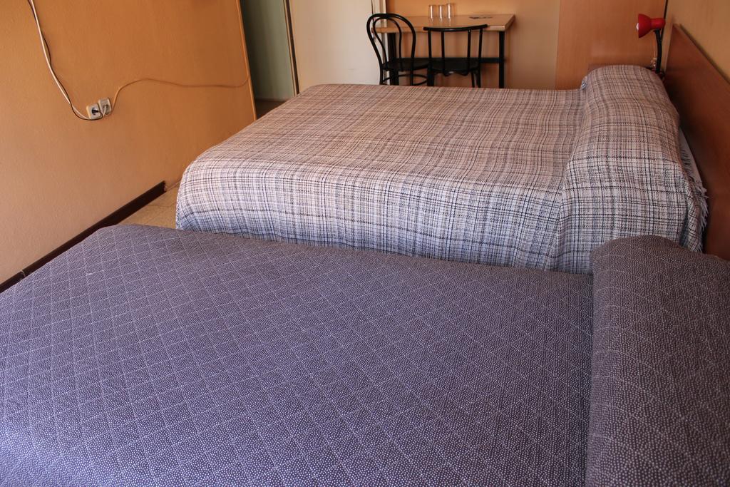 Hostal Cal Siles El Prat de Llobregat Oda fotoğraf